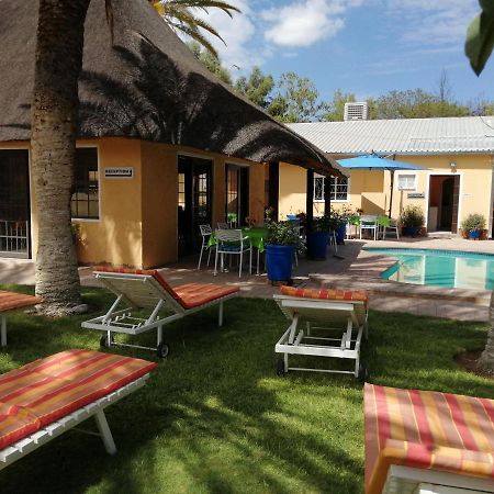 Capbon Guesthouse Windhoek Exteriör bild
