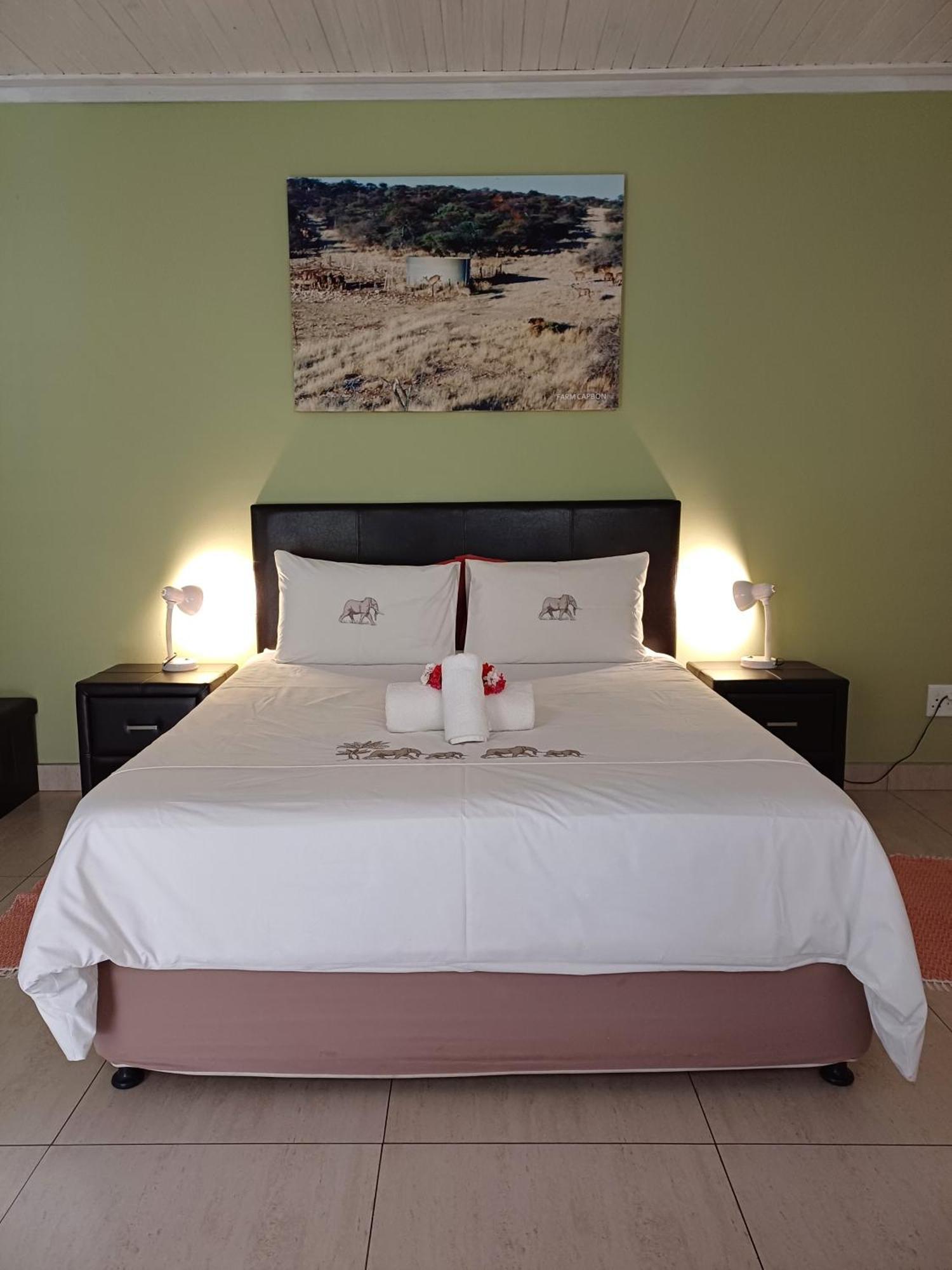 Capbon Guesthouse Windhoek Exteriör bild