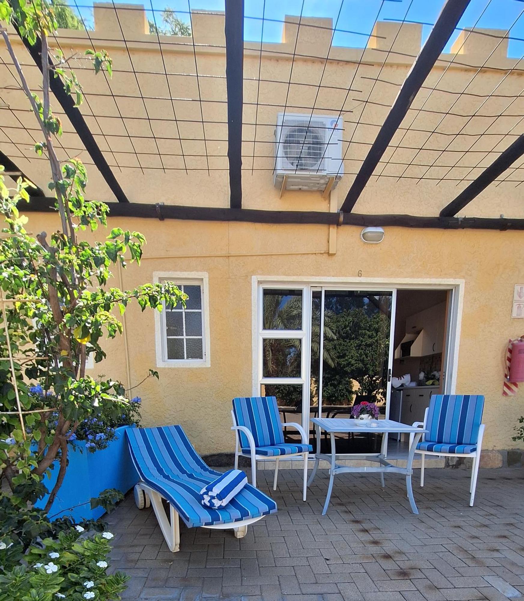 Capbon Guesthouse Windhoek Exteriör bild